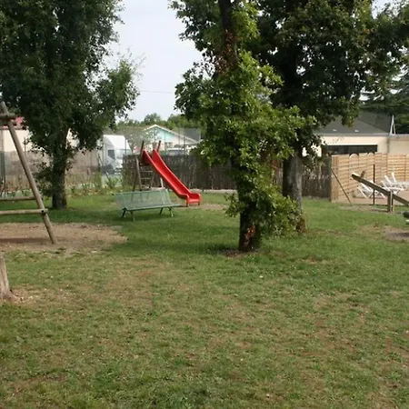 Mobil Pour 8 Avec Terrasse A - Api-1-52-1222 Campingplatz Payrac