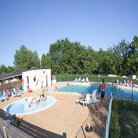 Campingplatz Mobil Pour 8 Avec Terrasse A - Api-1-52-1222 *